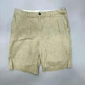 Men's Dockers Khaki Shorts - Size 34 - Flat Front Chinos